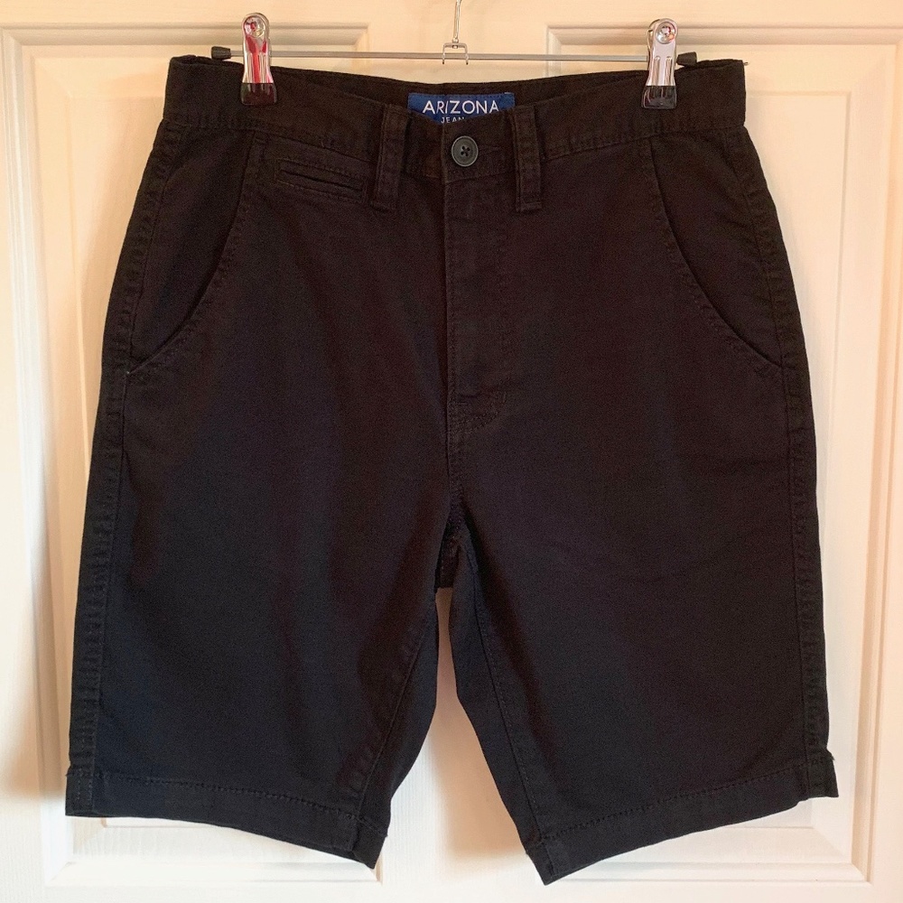 Arizona Men's Classic Fit Shorts - Size 28